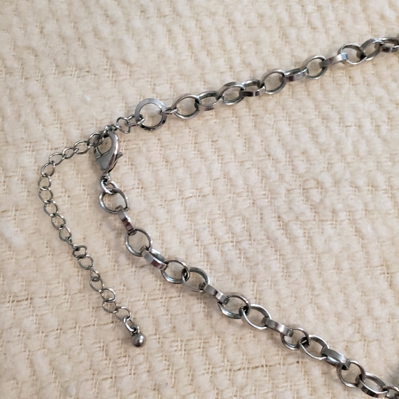 EC Loft Blue Green Necklace - Picture 4 of 4